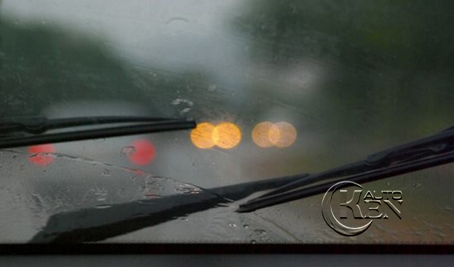 Nano xịt kính đi mưa chính là cứu tinh cho xe bạn